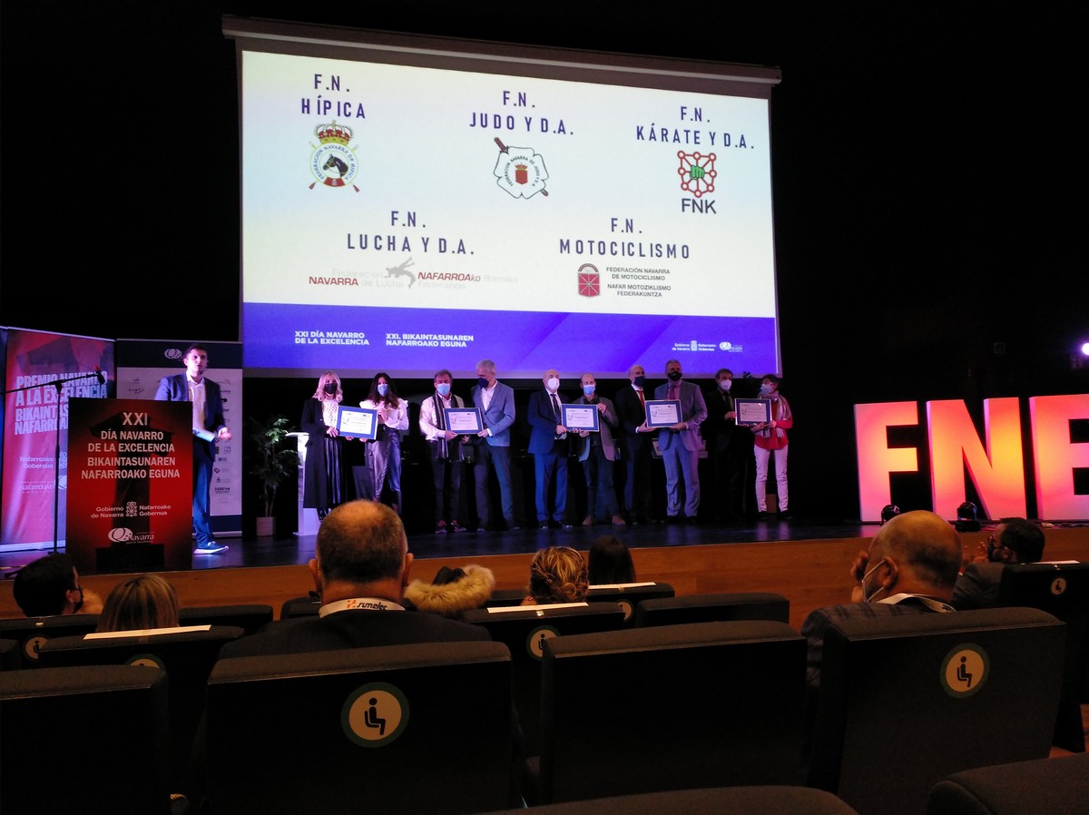 La Federación Navarra de Judo y D.A., recoge el certificado de "COMPROMISO HACIA LA EXCELENCIA" 13-12-21